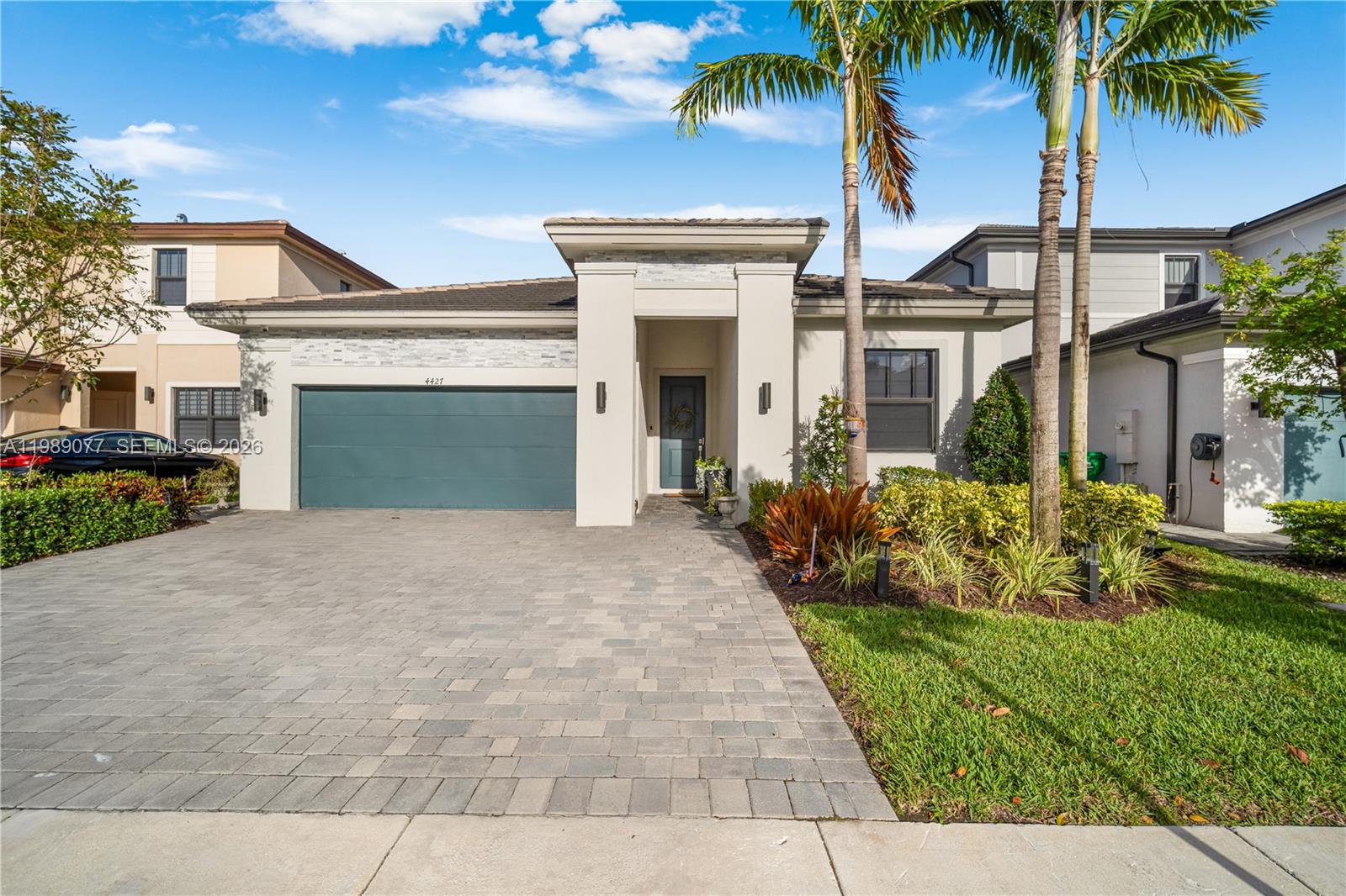 TUSCAN ISLES - Residential