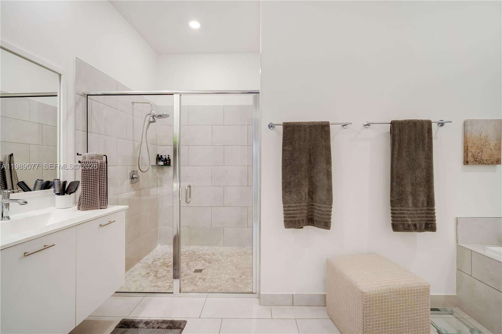 TUSCAN ISLES - Residential