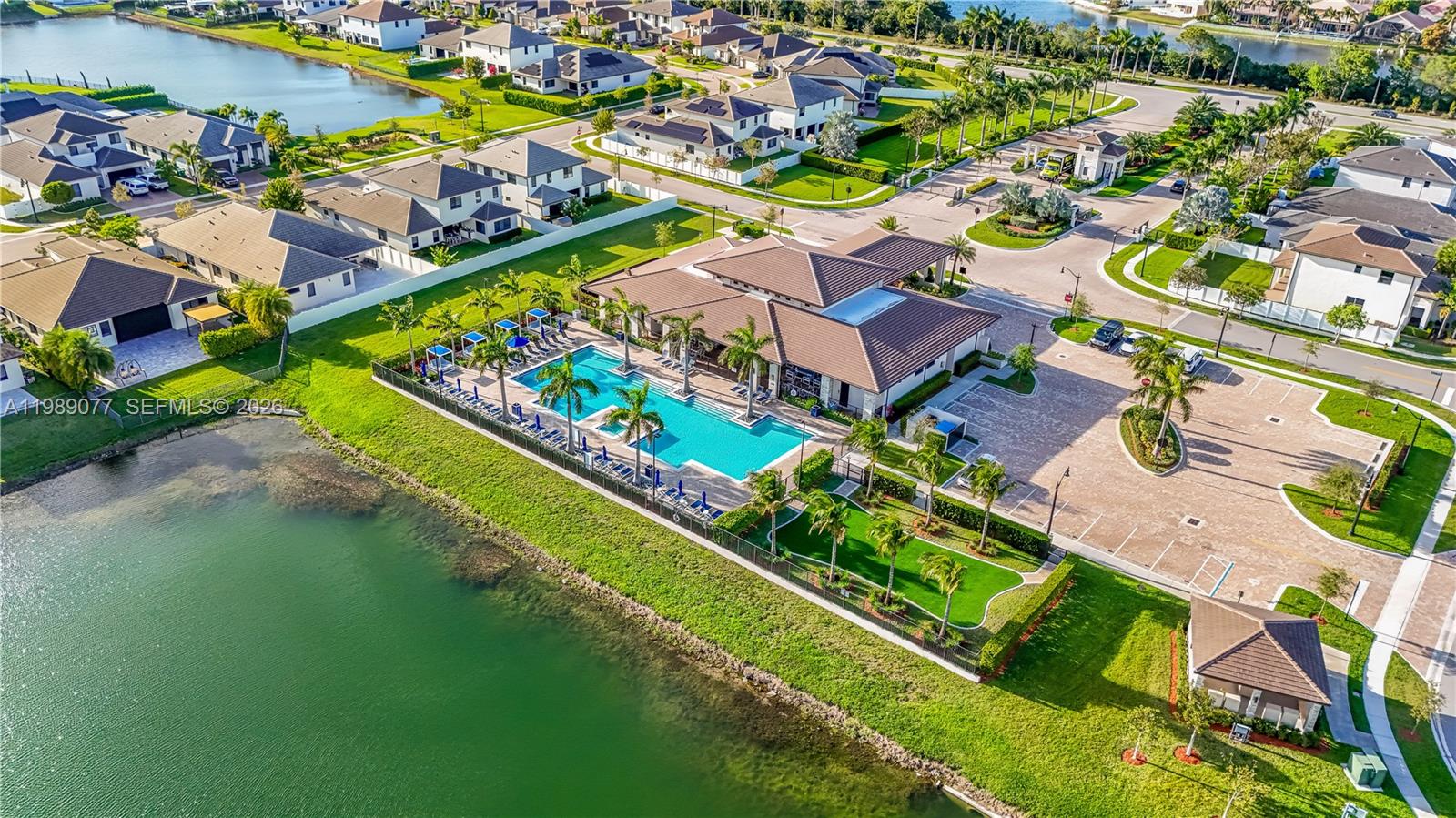 TUSCAN ISLES - Residential