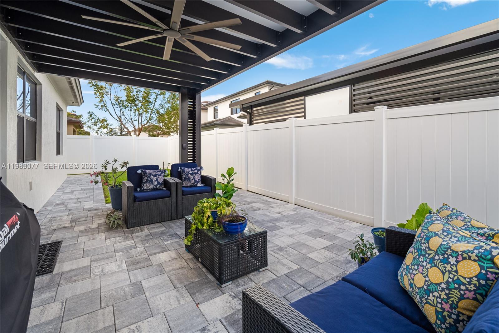 TUSCAN ISLES - Residential