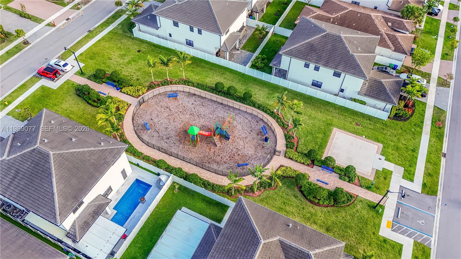 TUSCAN ISLES - Residential