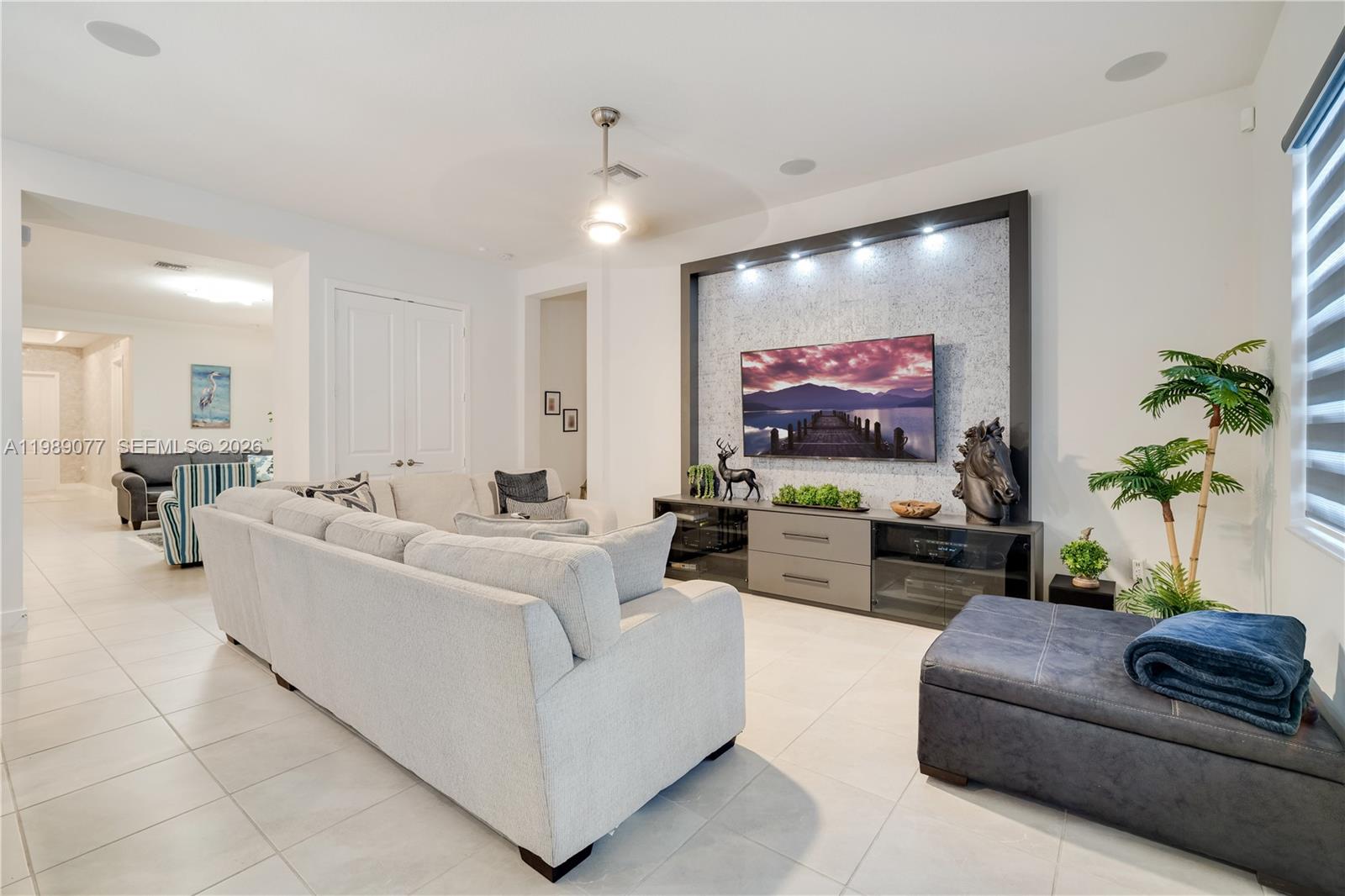 TUSCAN ISLES - Residential