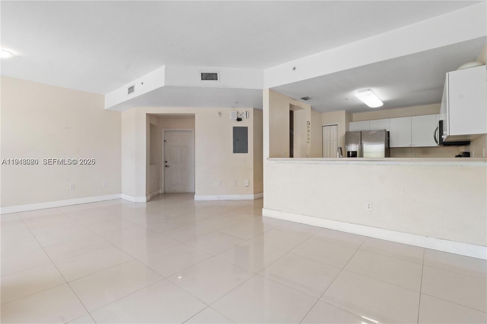 PROMENADE SHORES AT DORAL - Residential Lease