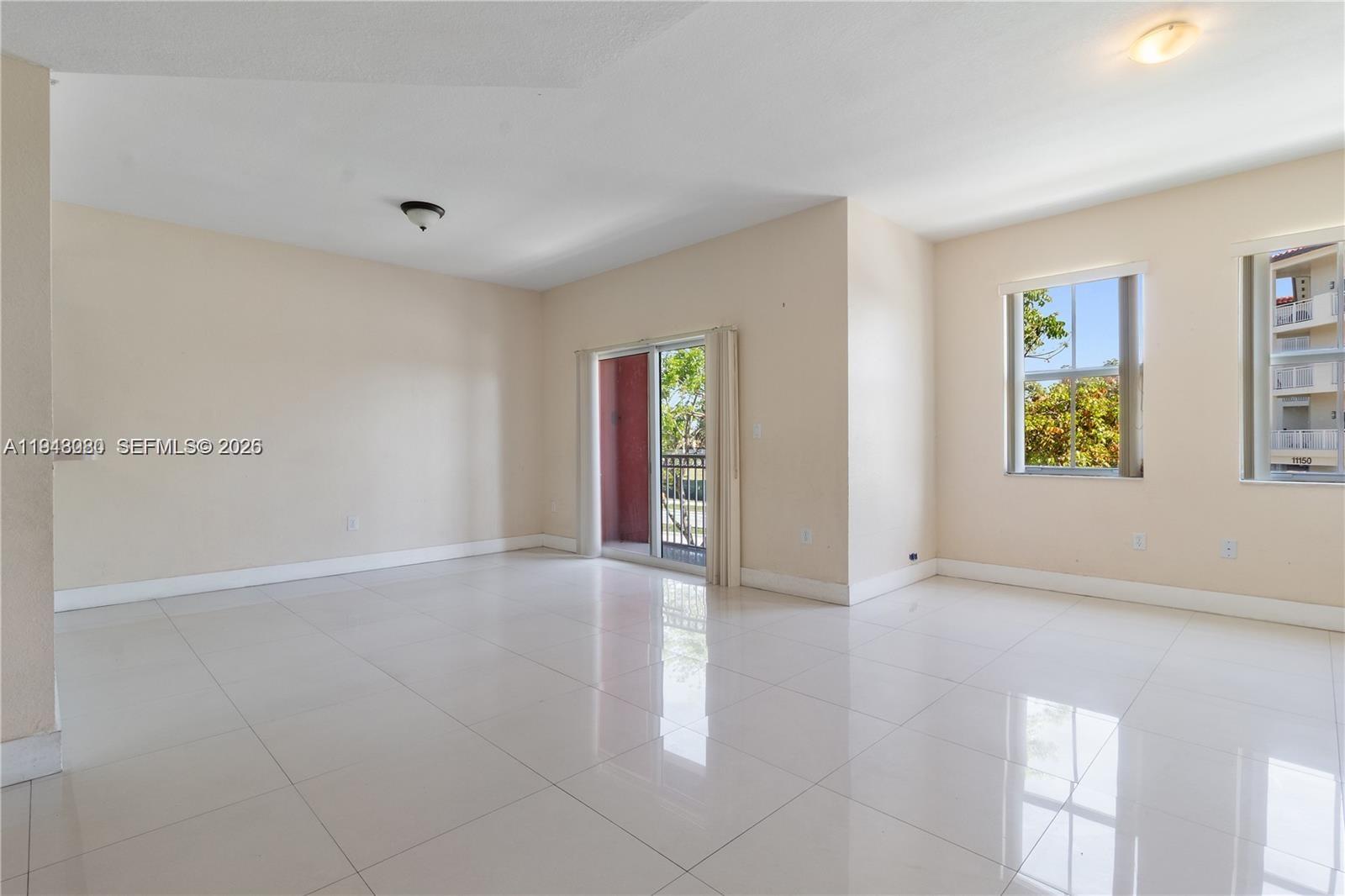 PROMENADE SHORES AT DORAL - Residential Lease