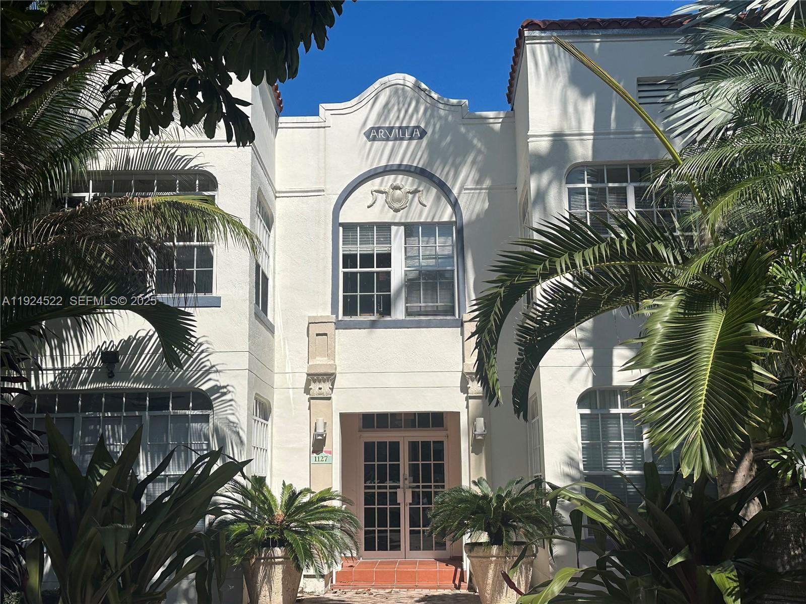 ARVILLA CONDO - Residential