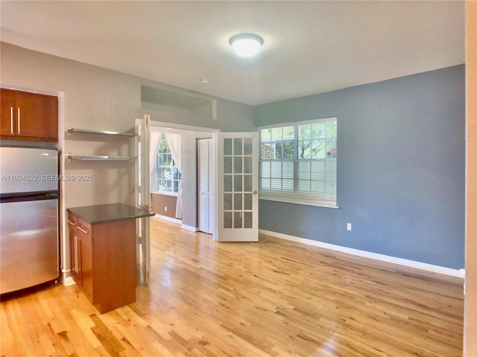 ARVILLA CONDO - Residential