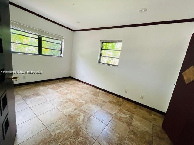 3911 Farragut St 3911