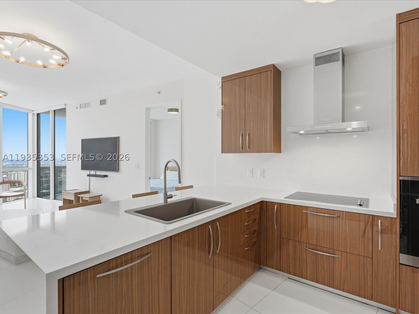 18201 Collins Ave 5508