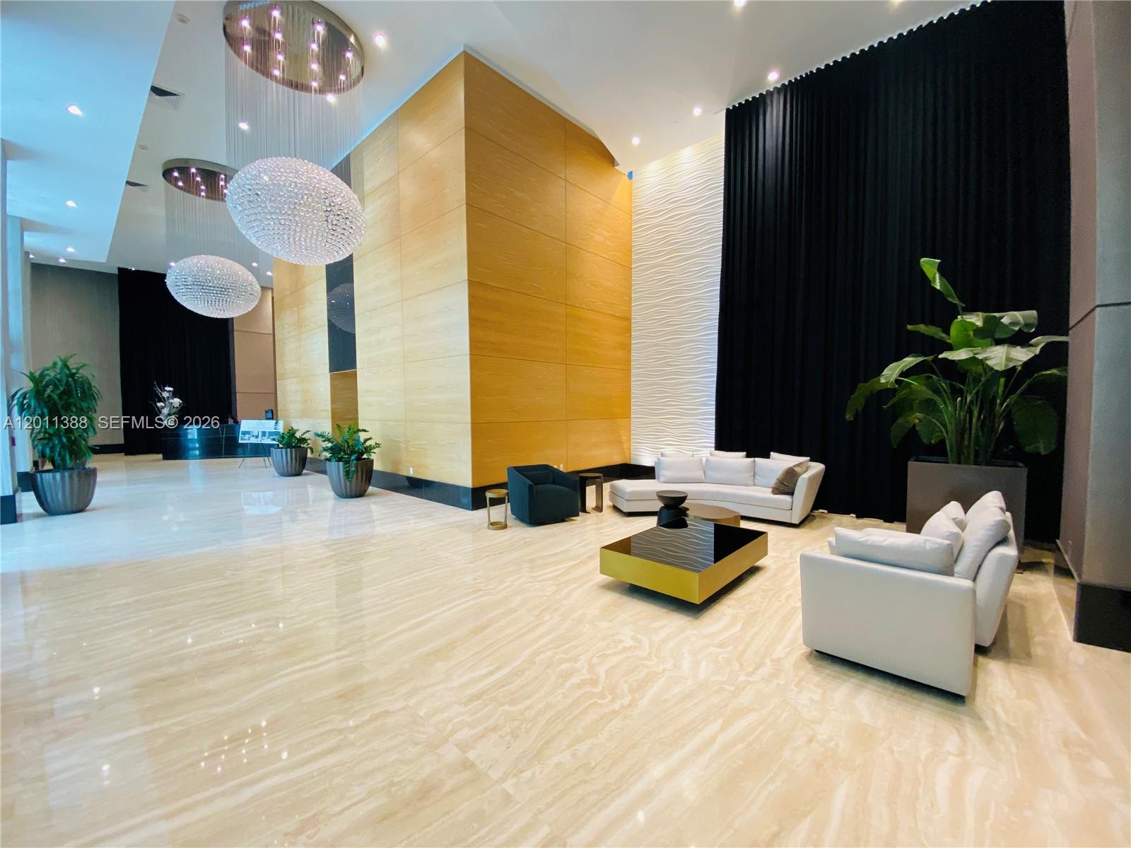 THE PLAZA 851 BRICKELL CO - Residential Lease