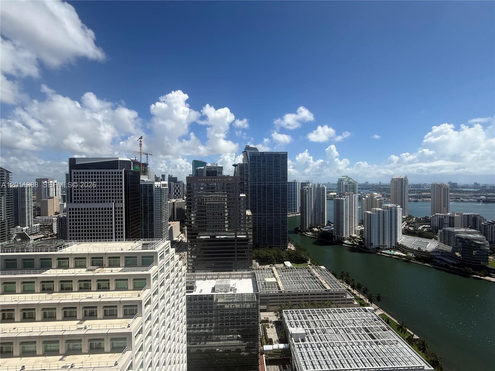 THE PLAZA 851 BRICKELL CO - Residential Lease