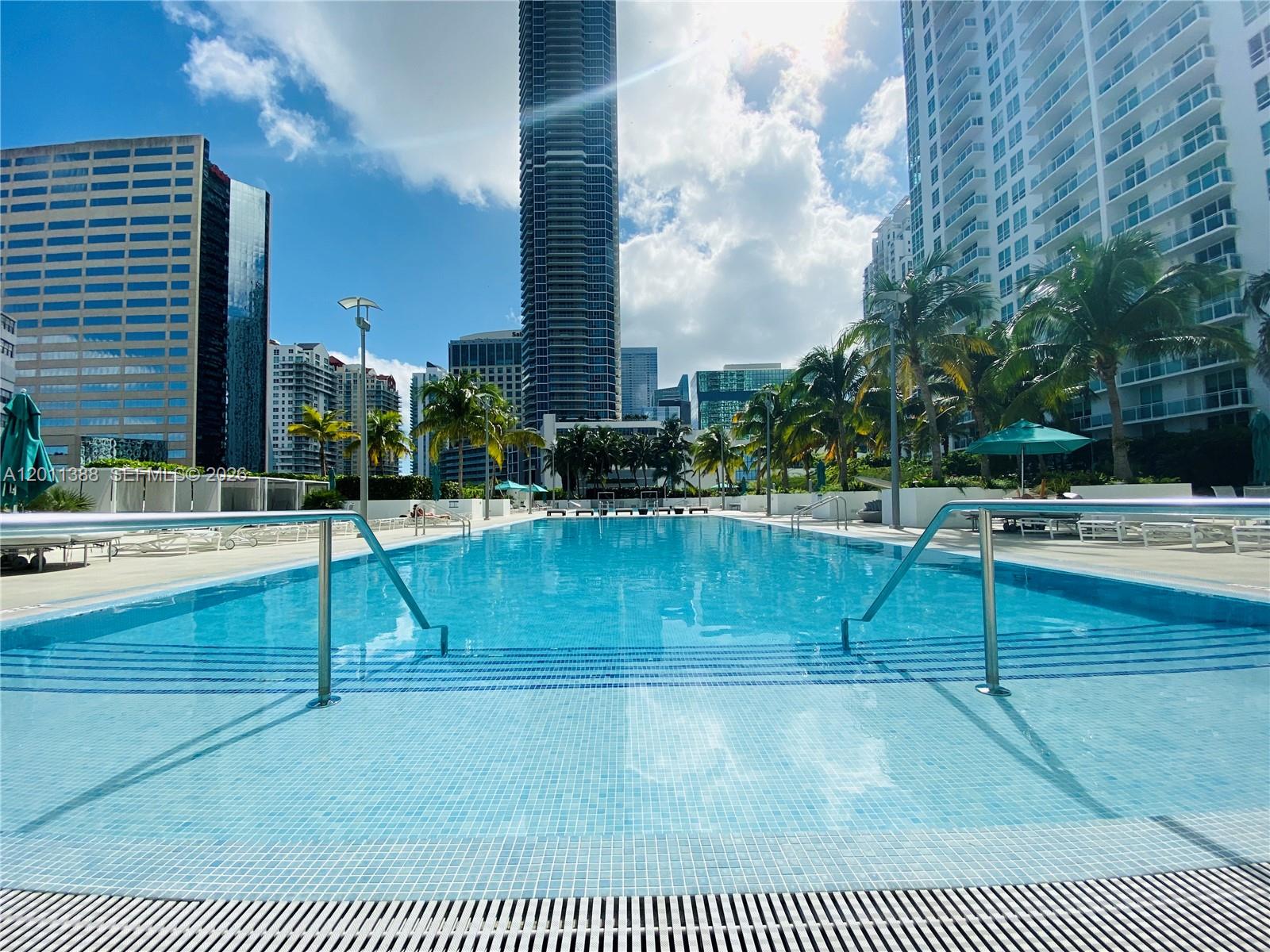 THE PLAZA 851 BRICKELL CO - Residential Lease