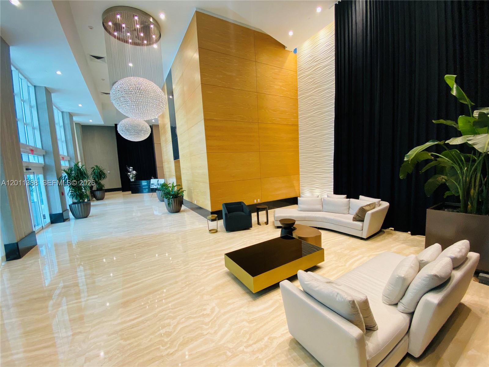 THE PLAZA 851 BRICKELL CO - Residential Lease