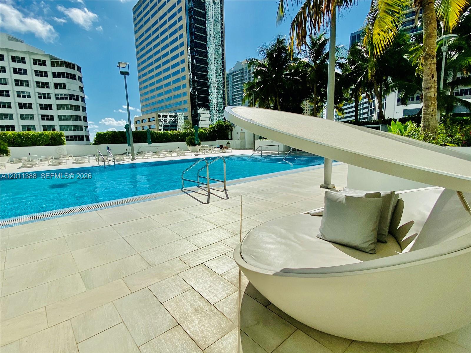 THE PLAZA 851 BRICKELL CO - Residential Lease
