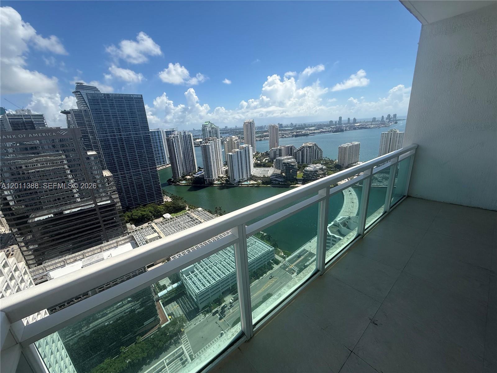 THE PLAZA 851 BRICKELL CO - Residential Lease