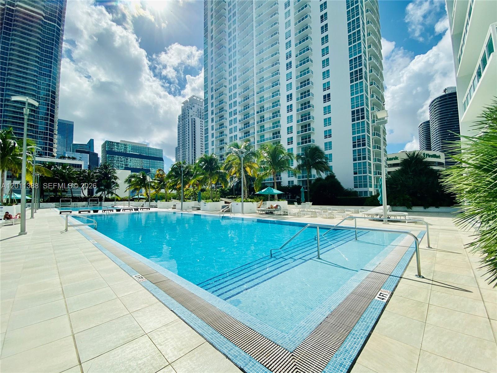 THE PLAZA 851 BRICKELL CO - Residential Lease