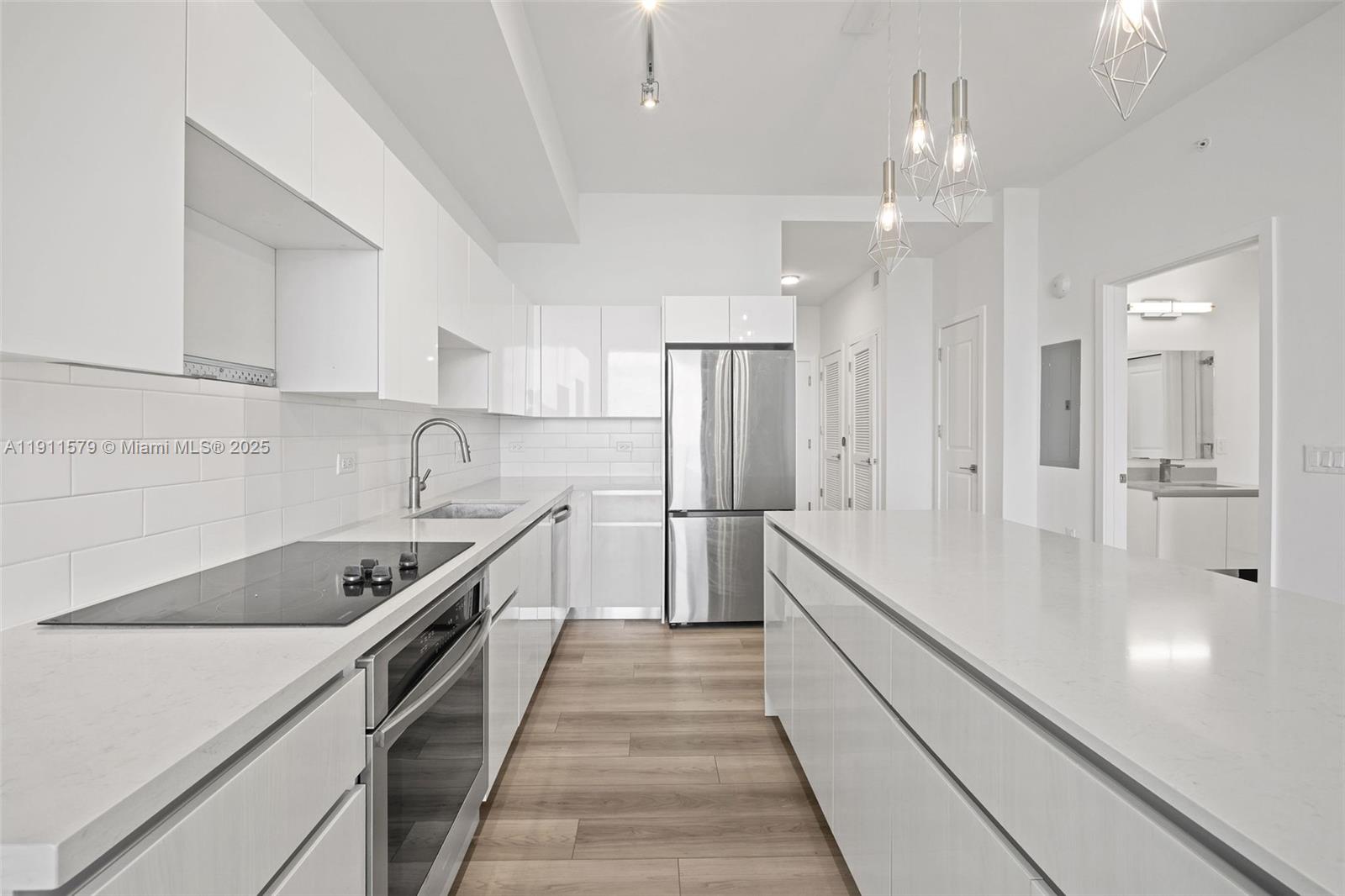 Slate Hallandale - Residential Lease