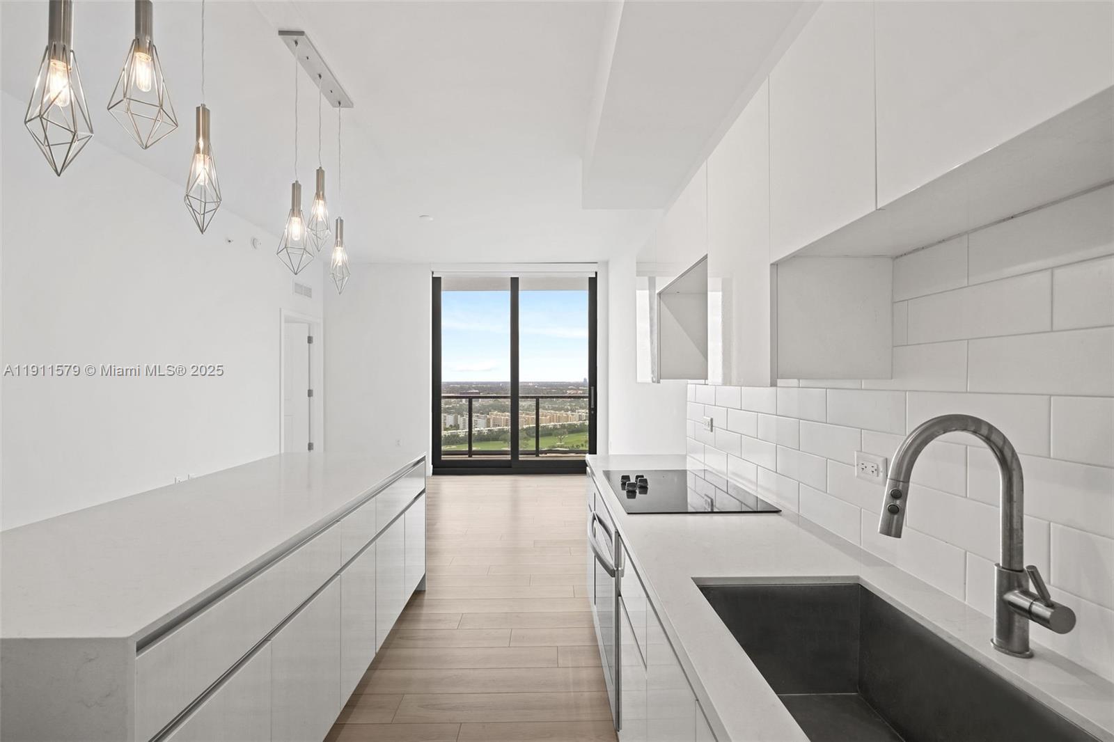 Slate Hallandale - Residential Lease