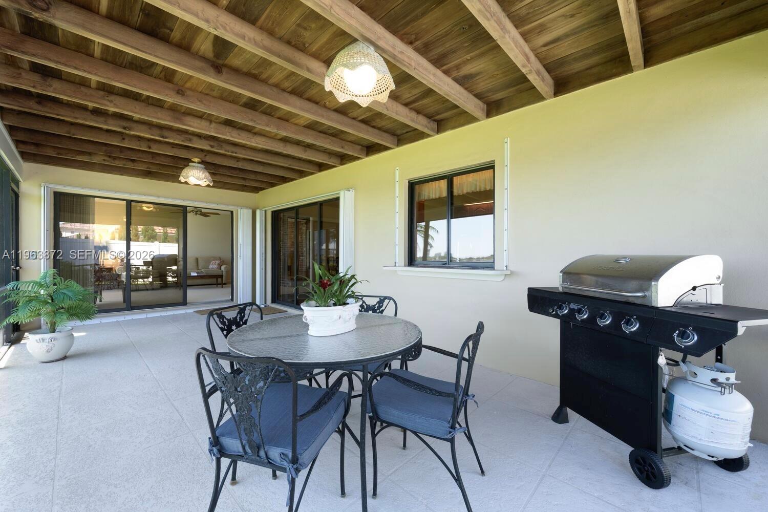 PALM BEACH LAKES NORTH 1 - Residential