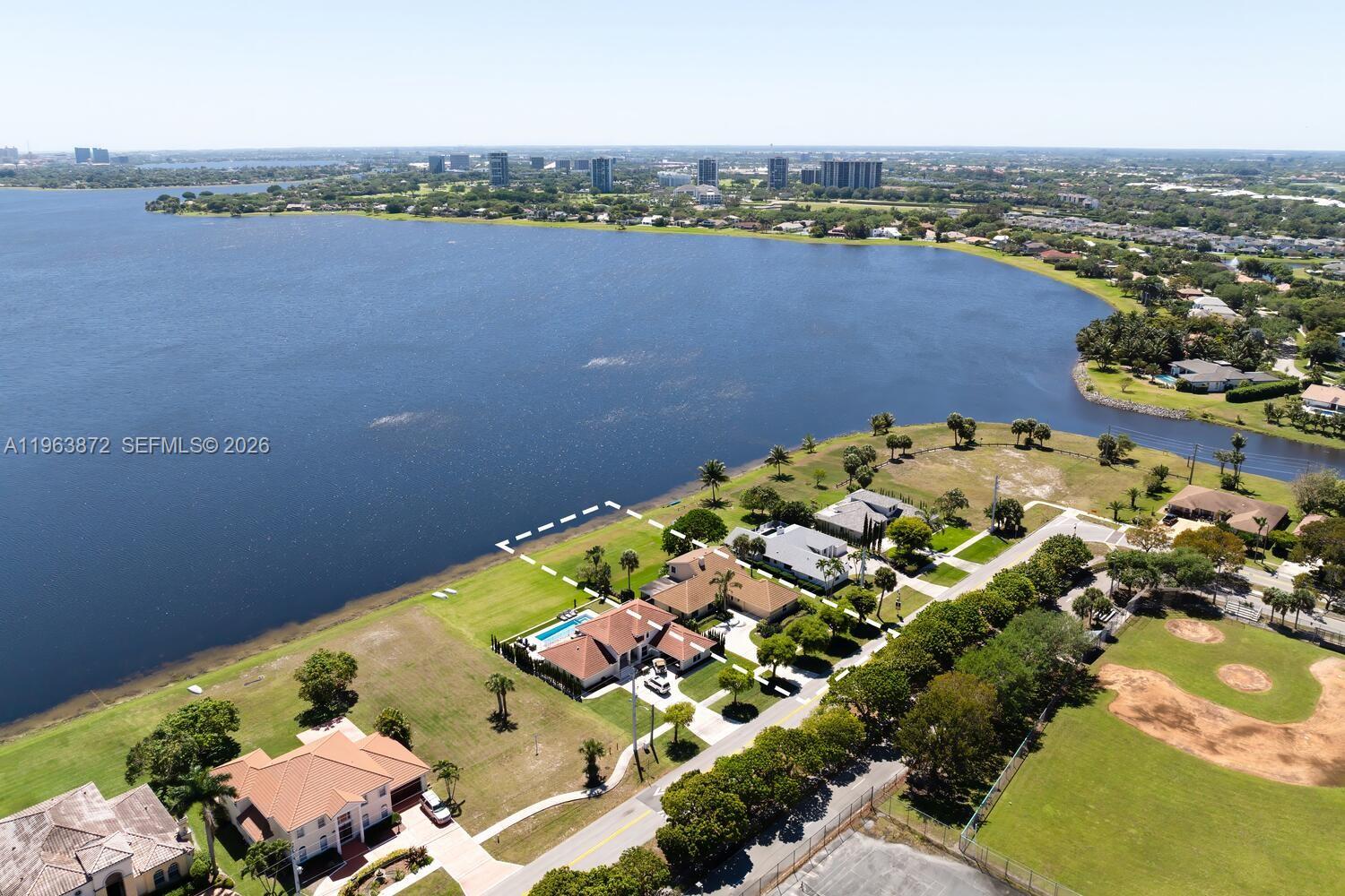 PALM BEACH LAKES NORTH 1 - Residential