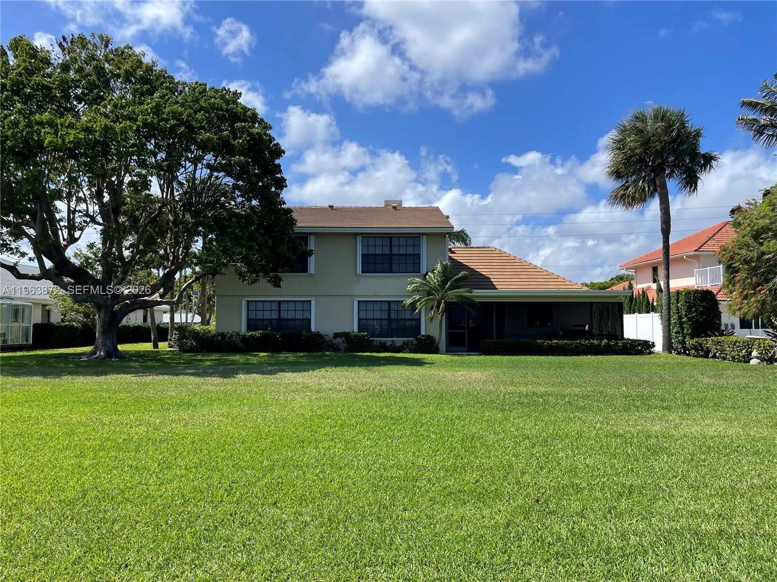 PALM BEACH LAKES NORTH 1 - Residential