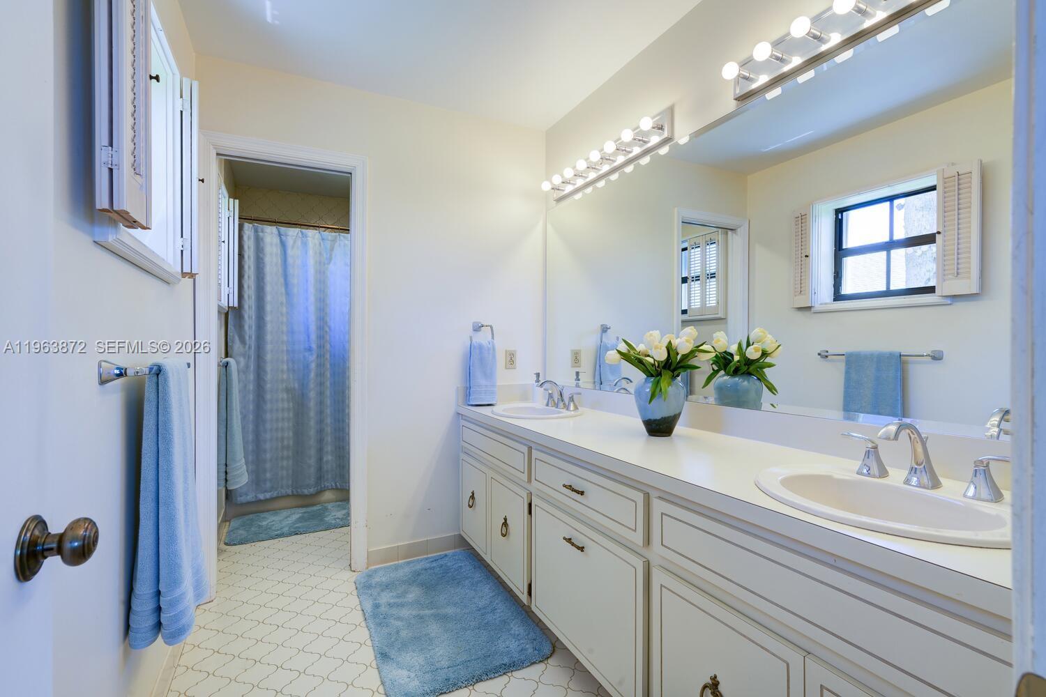 PALM BEACH LAKES NORTH 1 - Residential