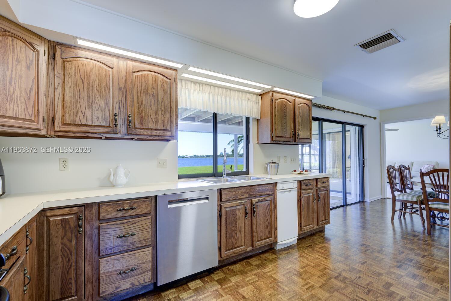 PALM BEACH LAKES NORTH 1 - Residential