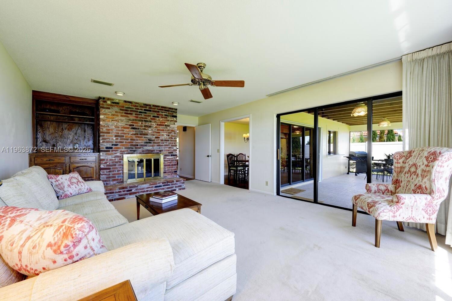 PALM BEACH LAKES NORTH 1 - Residential