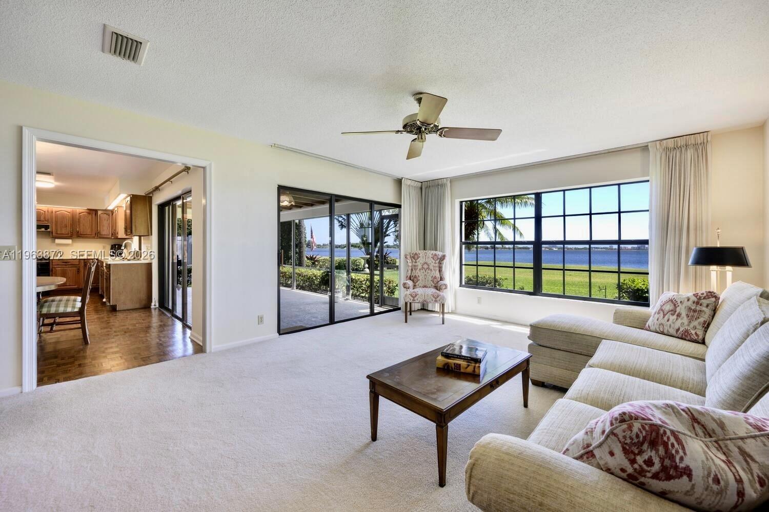 PALM BEACH LAKES NORTH 1 - Residential