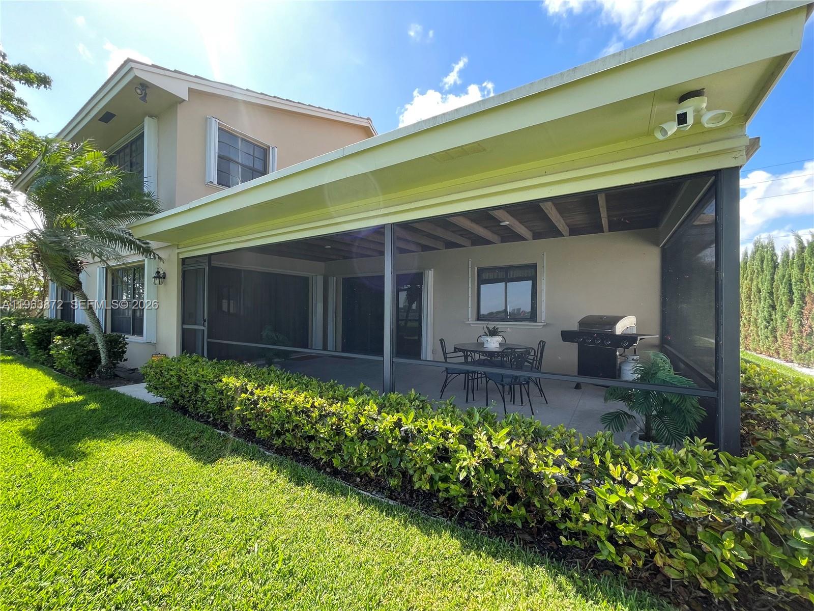 PALM BEACH LAKES NORTH 1 - Residential