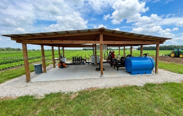 595 N HEADER CANAL RD # 0, FORT PIERCE, FL 34945 - Image 46bbba04002153f459da44bfb6fa554c/2409093697