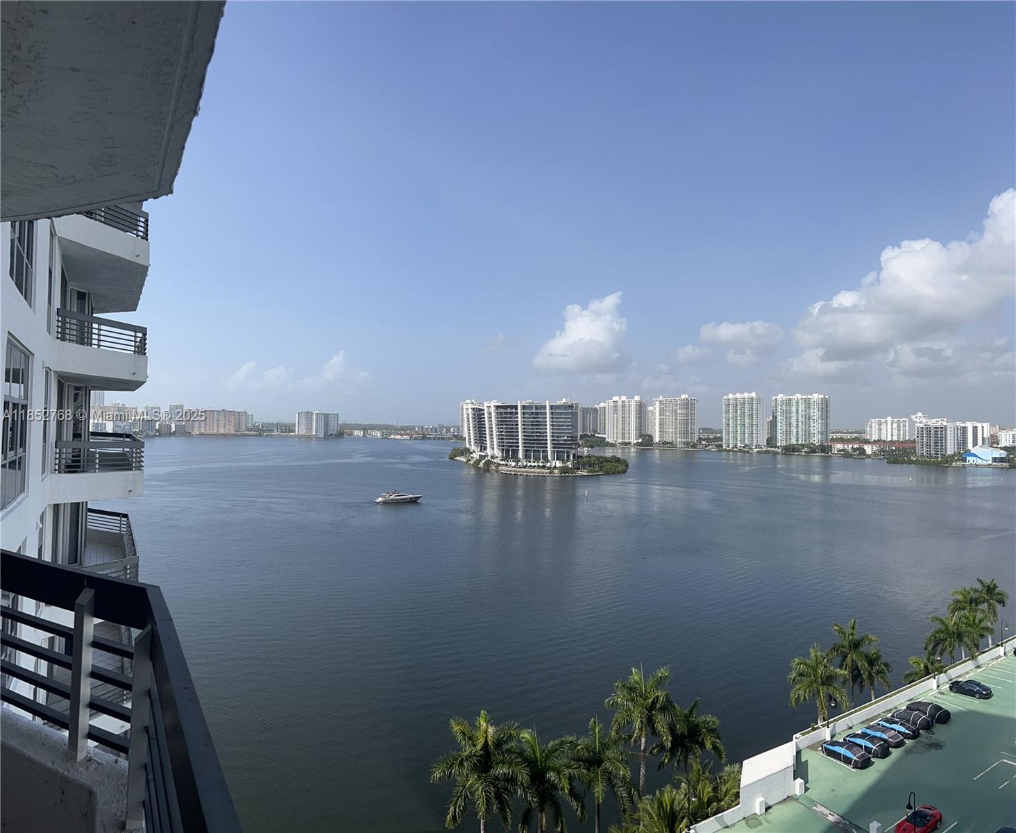 MYSTIC POINTE CONDO NO TH - Residential