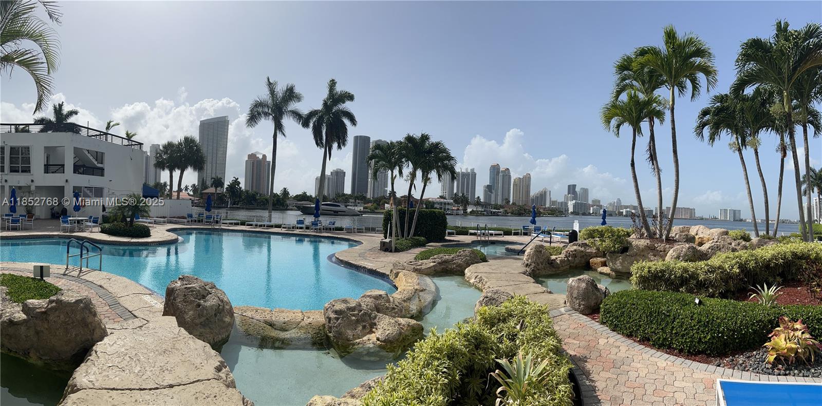 MYSTIC POINTE CONDO NO TH - Residential