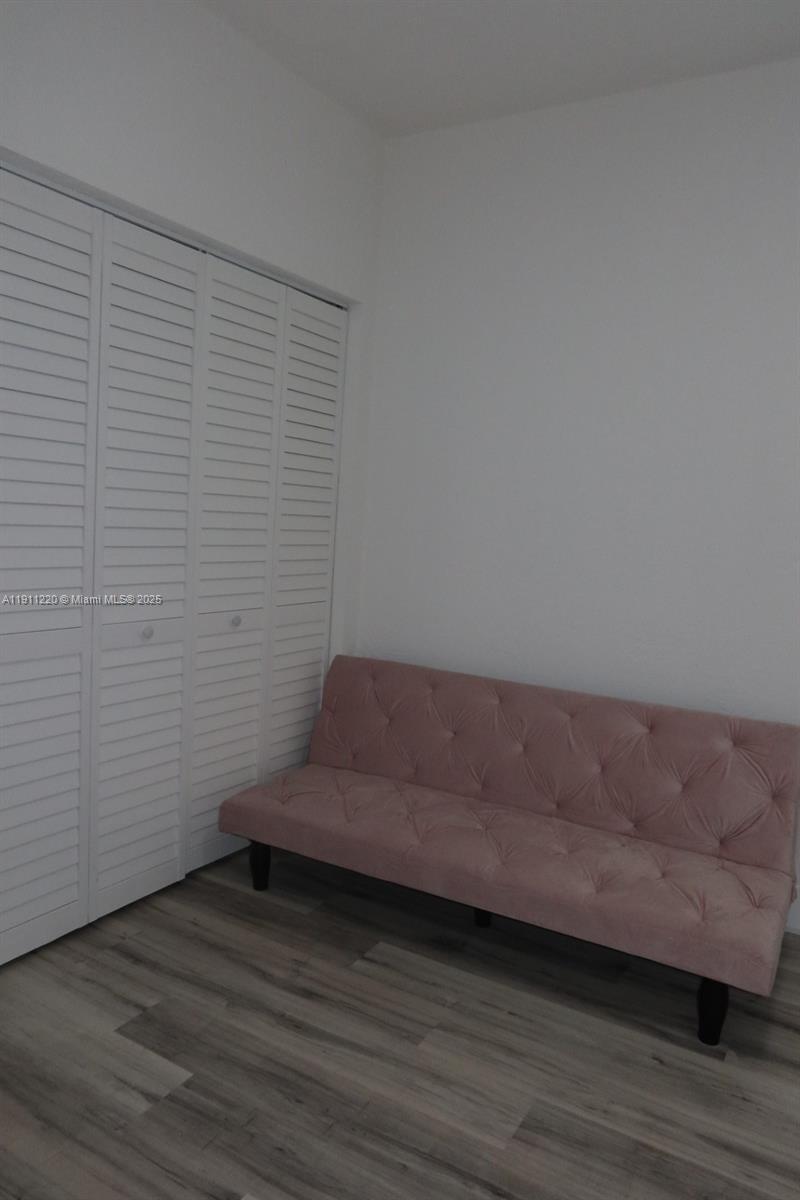 BON AIRE - Residential Lease