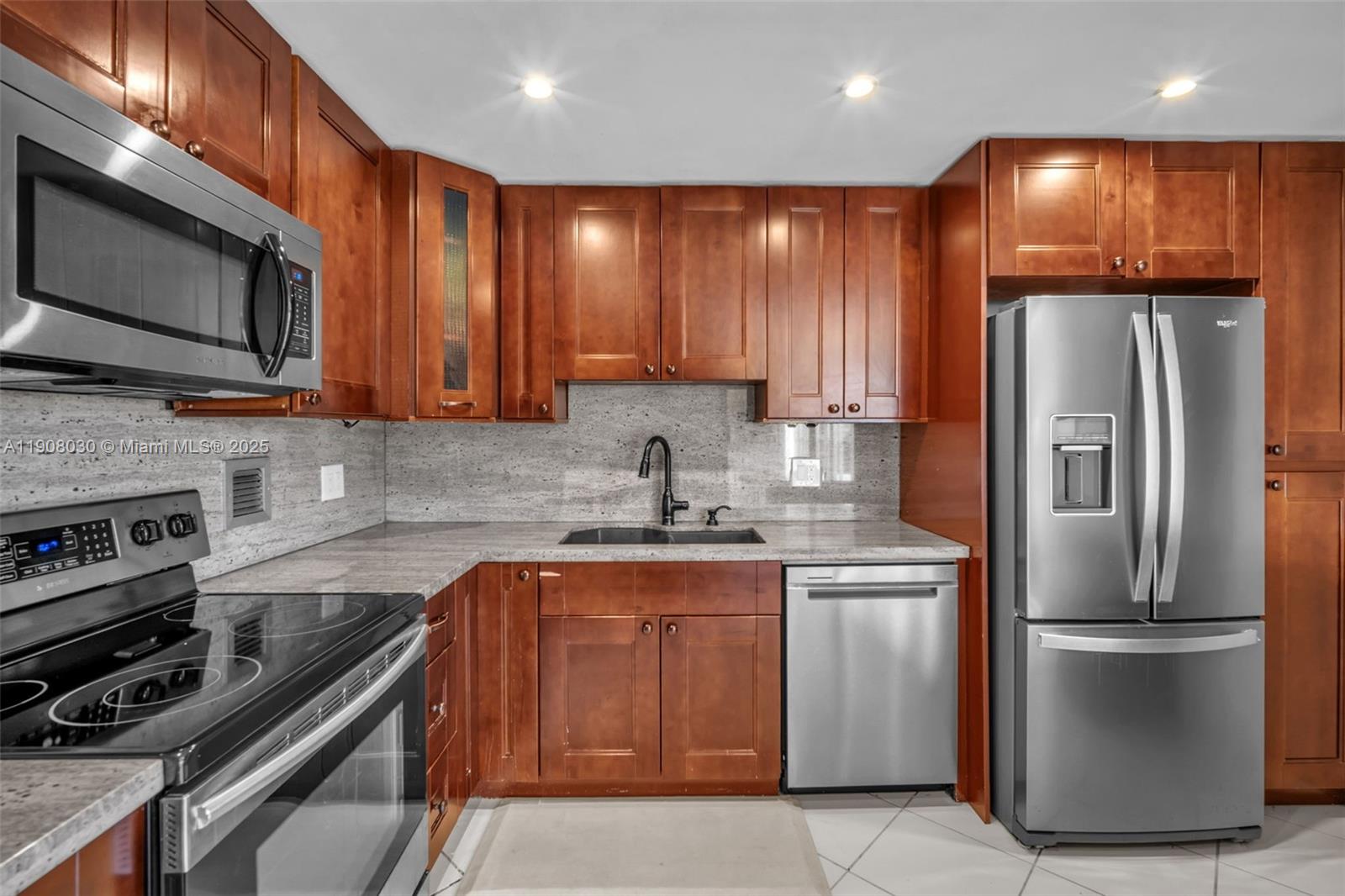 GRANDVIEW AT EMERALD HILL - Residential