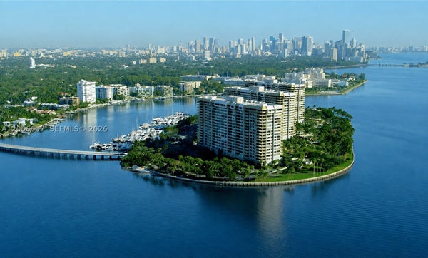 3 GROVE ISLE DR UNIT C1208, MIAMI, FL 33133 - Image 46bd46b50fef7ea3976c0c3bcfa5cdd6/1140559864