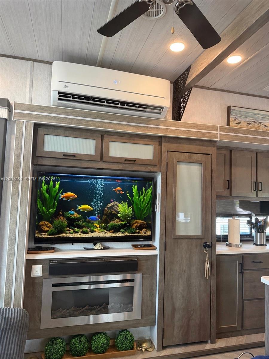 CALUSA CAMPGROUND - Residential