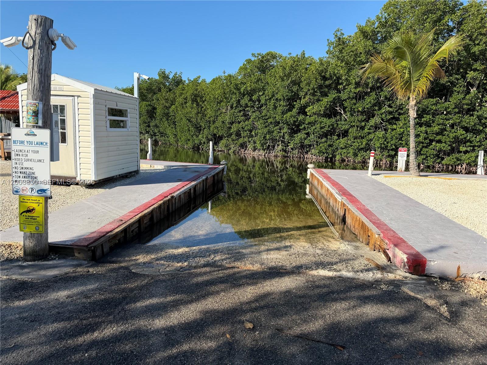 CALUSA CAMPGROUND - Residential