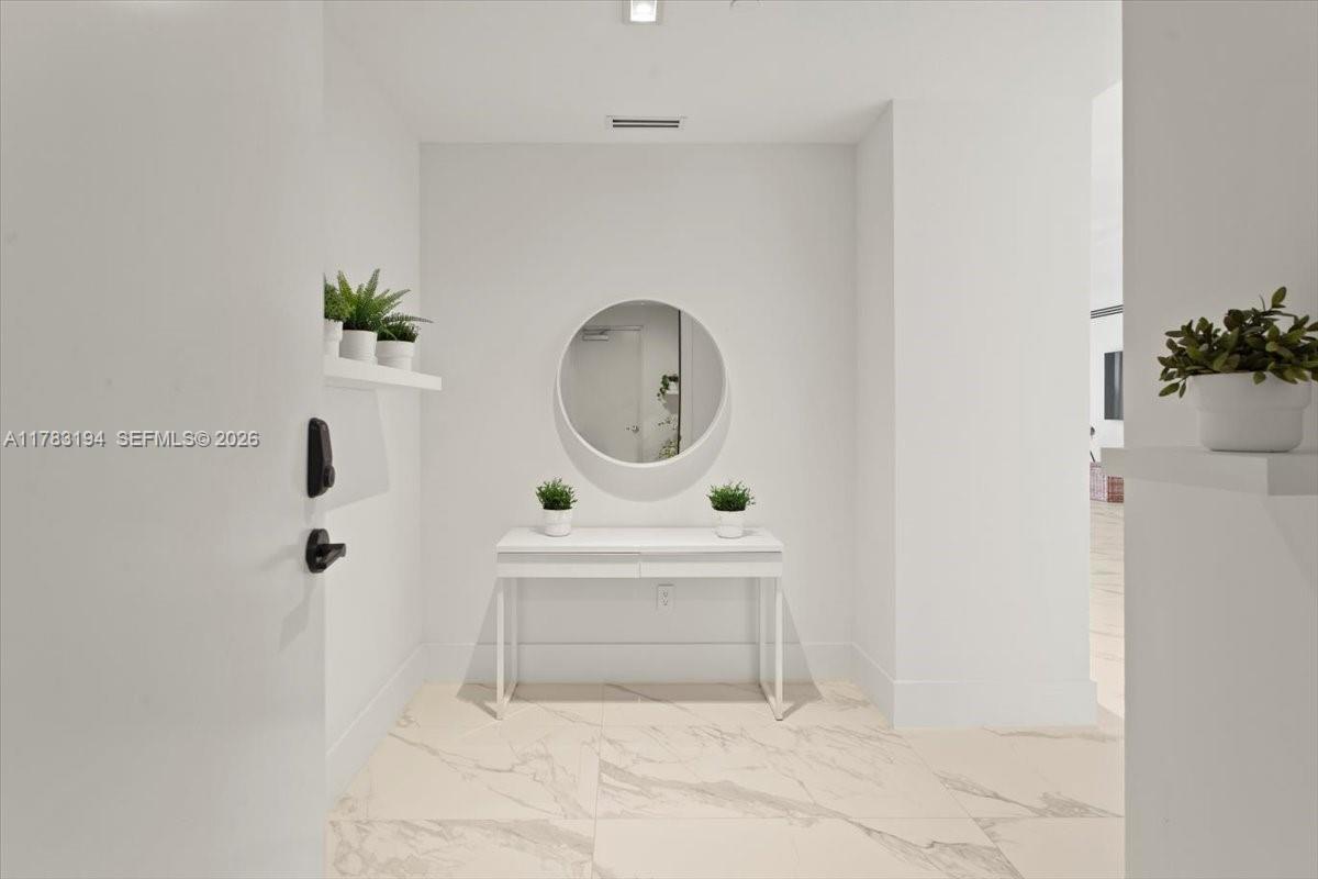 Isle of Venice - Residential