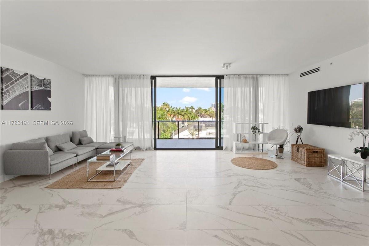 Isle of Venice - Residential