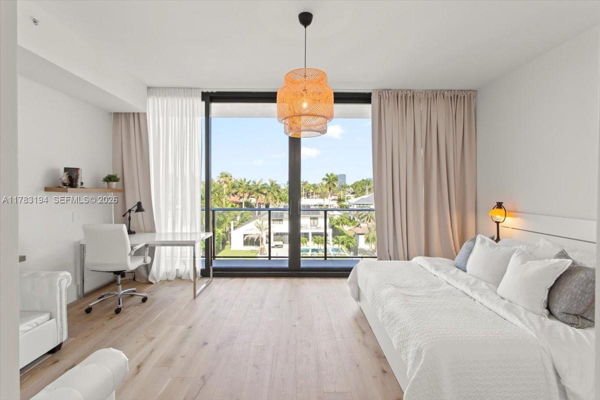 Isle of Venice - Residential