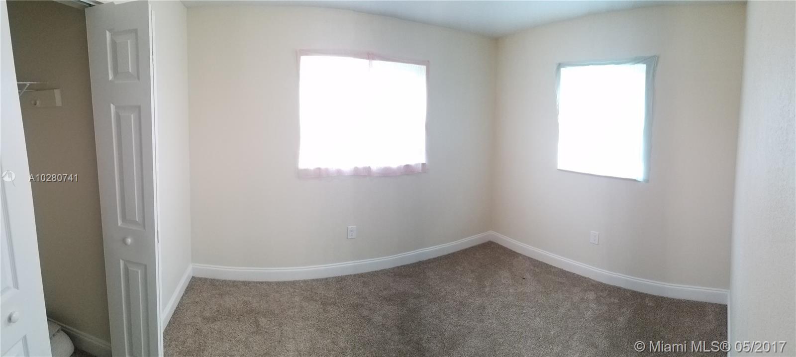 CAROL CITY CENTER ESTATES - Residential