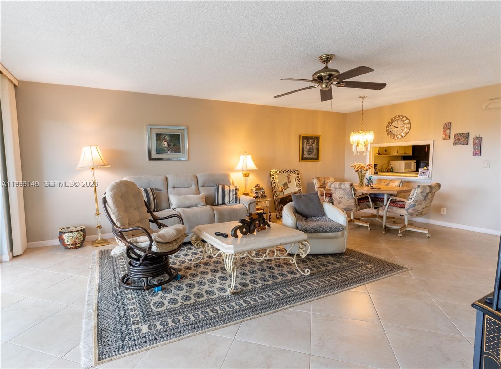 THIRD GULFSTREAM GARDEN - Residential