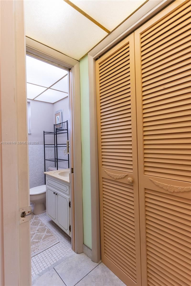 THIRD GULFSTREAM GARDEN - Residential