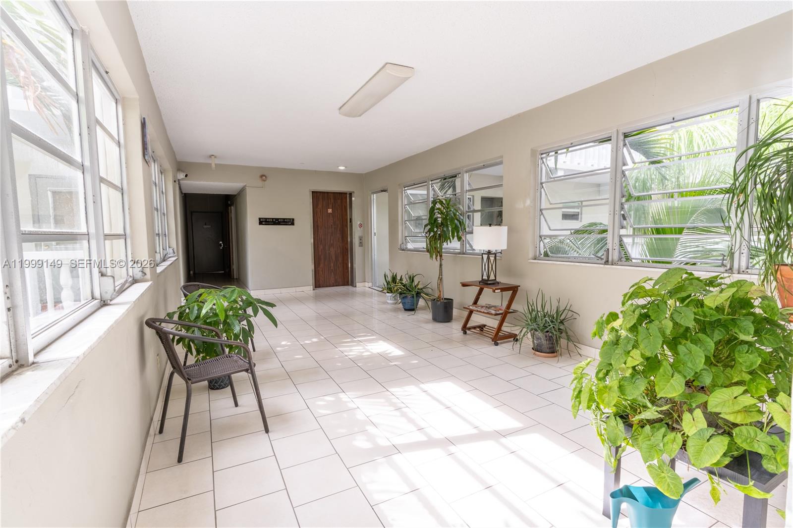 THIRD GULFSTREAM GARDEN - Residential