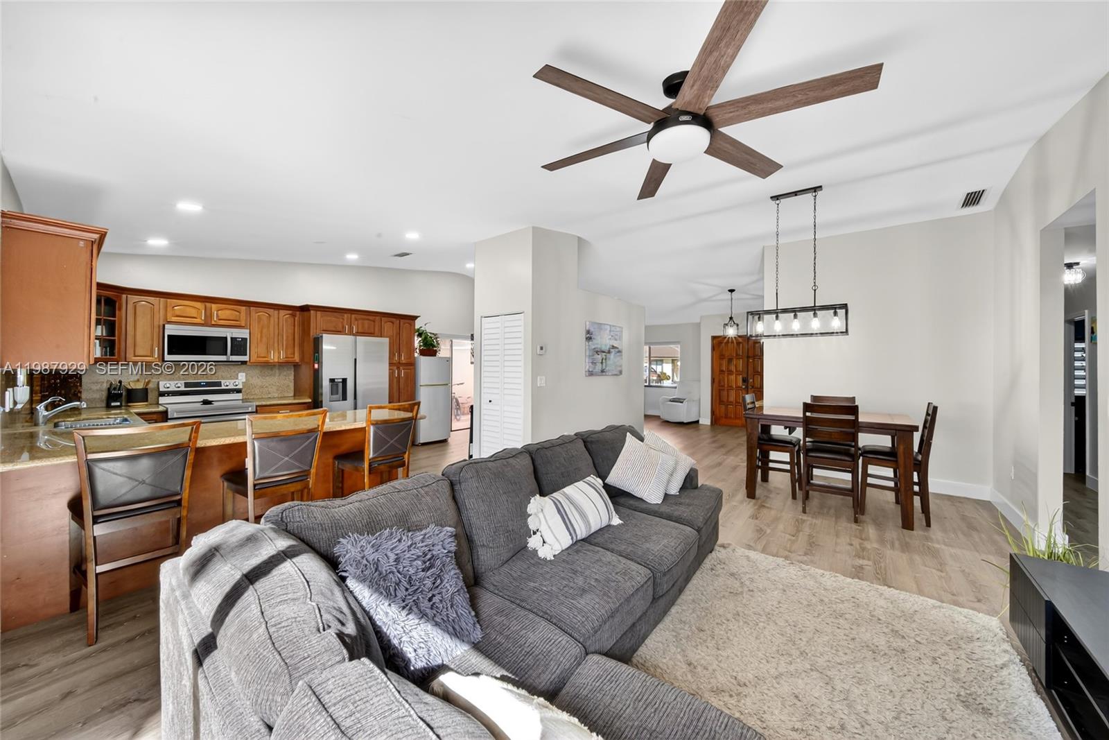 MUNNE SUB - Residential