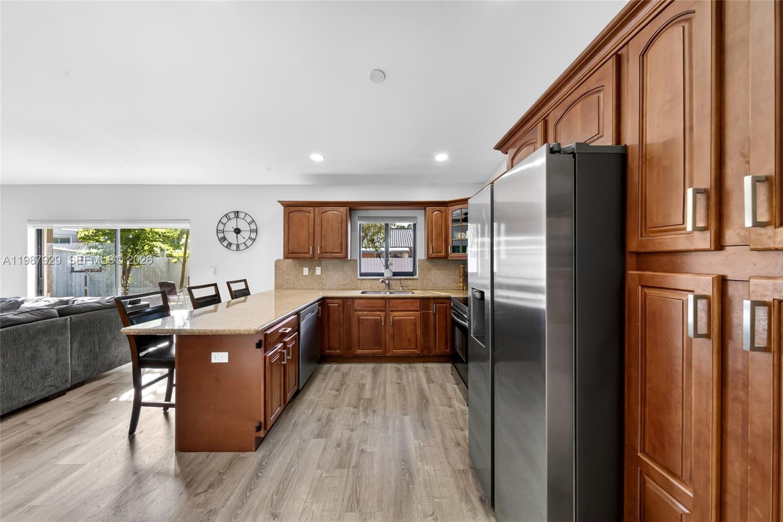 MUNNE SUB - Residential