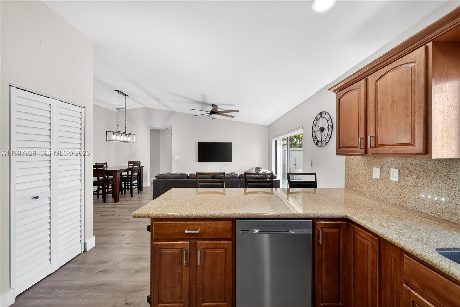 MUNNE SUB - Residential