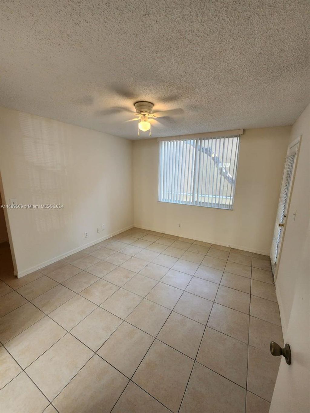 Photo of Pompano Beach, FL 33069 (MLS # A11689669)