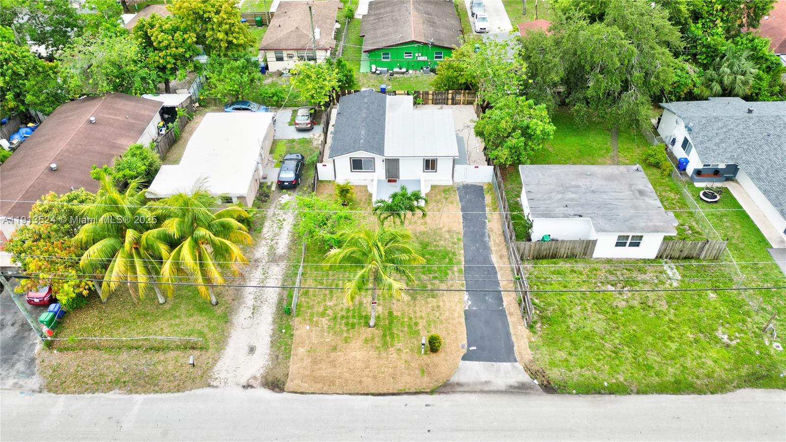 SUN LAND PARK - Residential Lease