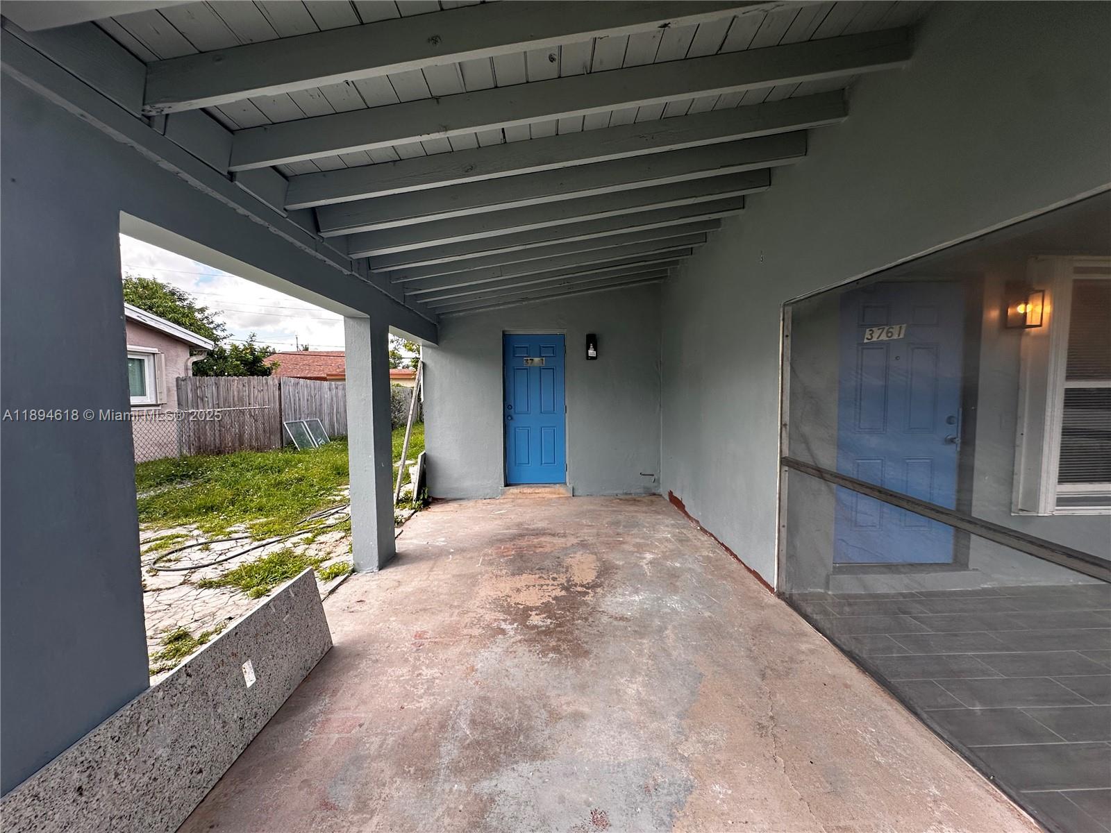 PLAZA ESTATES 3RD SEC - Residential Lease